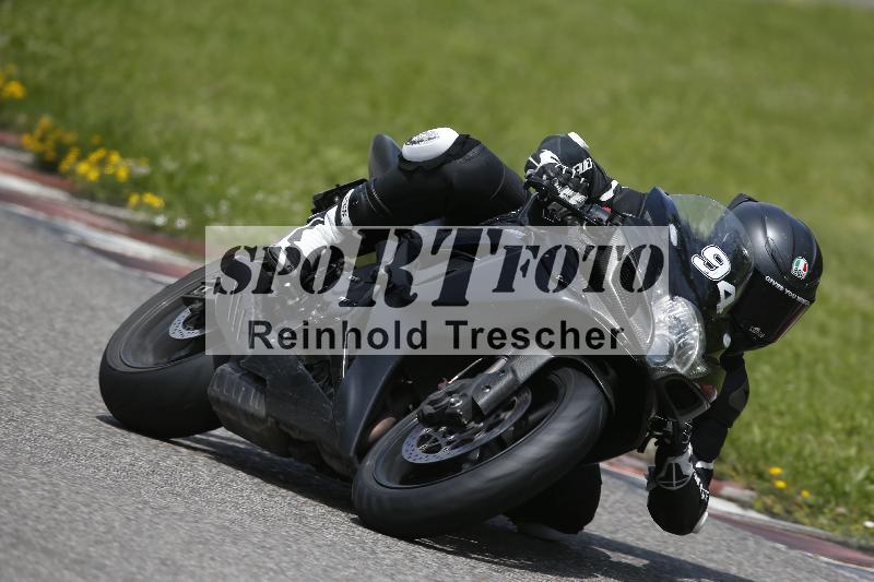 /Archiv-2024/29 12.06.2024 MOTO.CH Track Day ADR/Gruppe blau/94